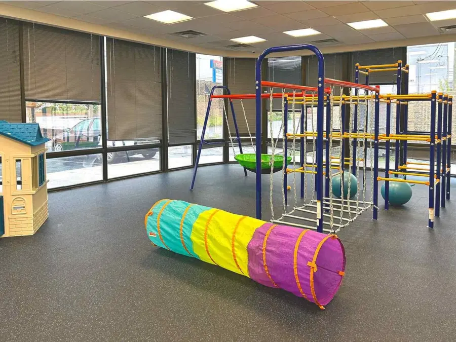 649c8be29342031908ec5a49_2. Knoxville Interior_Gym
